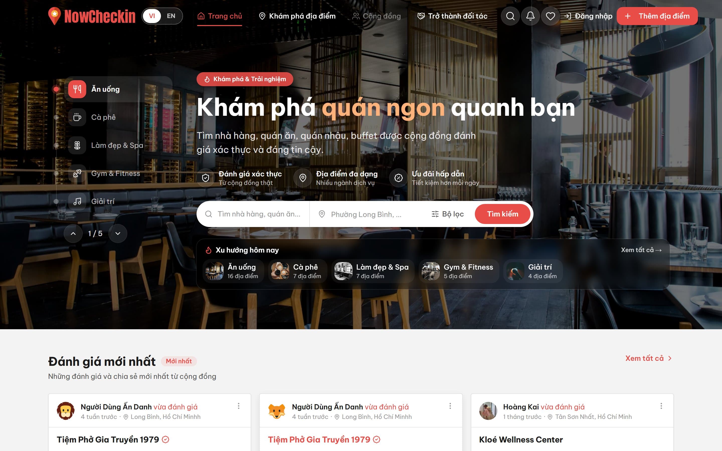 Trang chủ NowCheckin với thanh tìm kiếm và các danh mục địa điểm